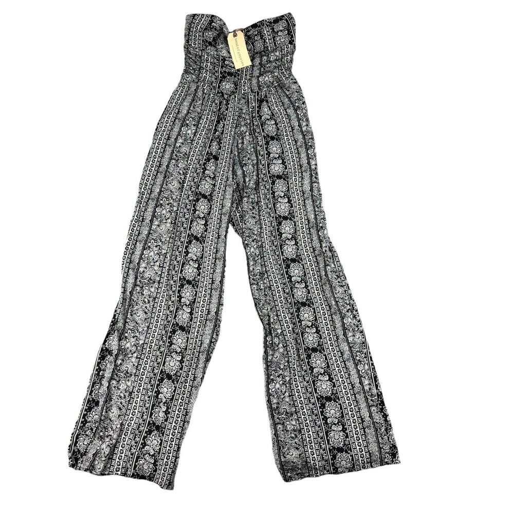 Band of Gypsies Jumpsuit Womens Medium Black Sleeveless Floral Strapless Stretch